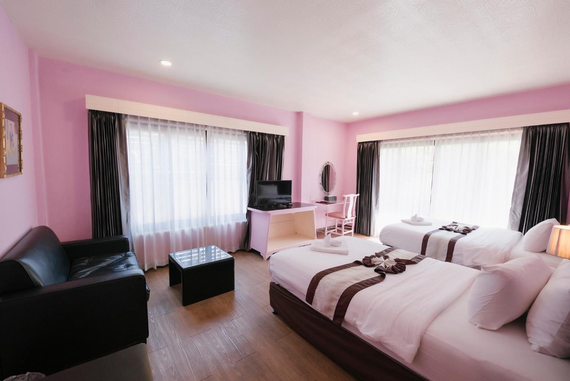 La Seine City Resort, Чиангмай Экстерьер фото